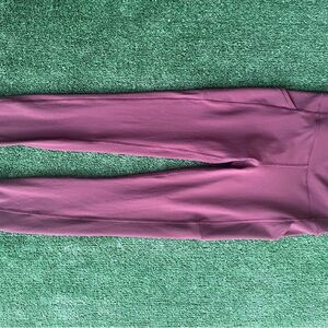 Lululemon Athletica Purple Wunder Train with Pockets